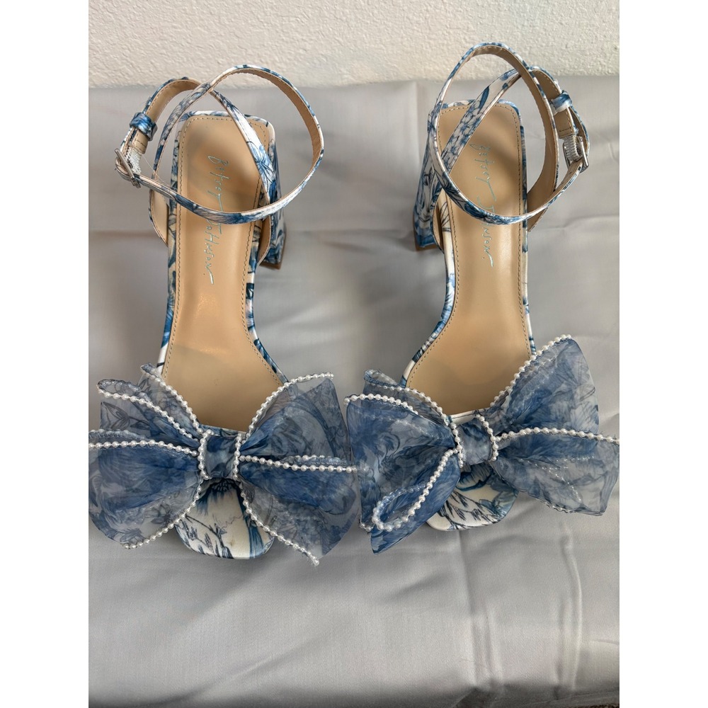 Betsey Johnson 7.5 SB-Duke platform block heels floral blue white open toe bow - Picture 2 of 12